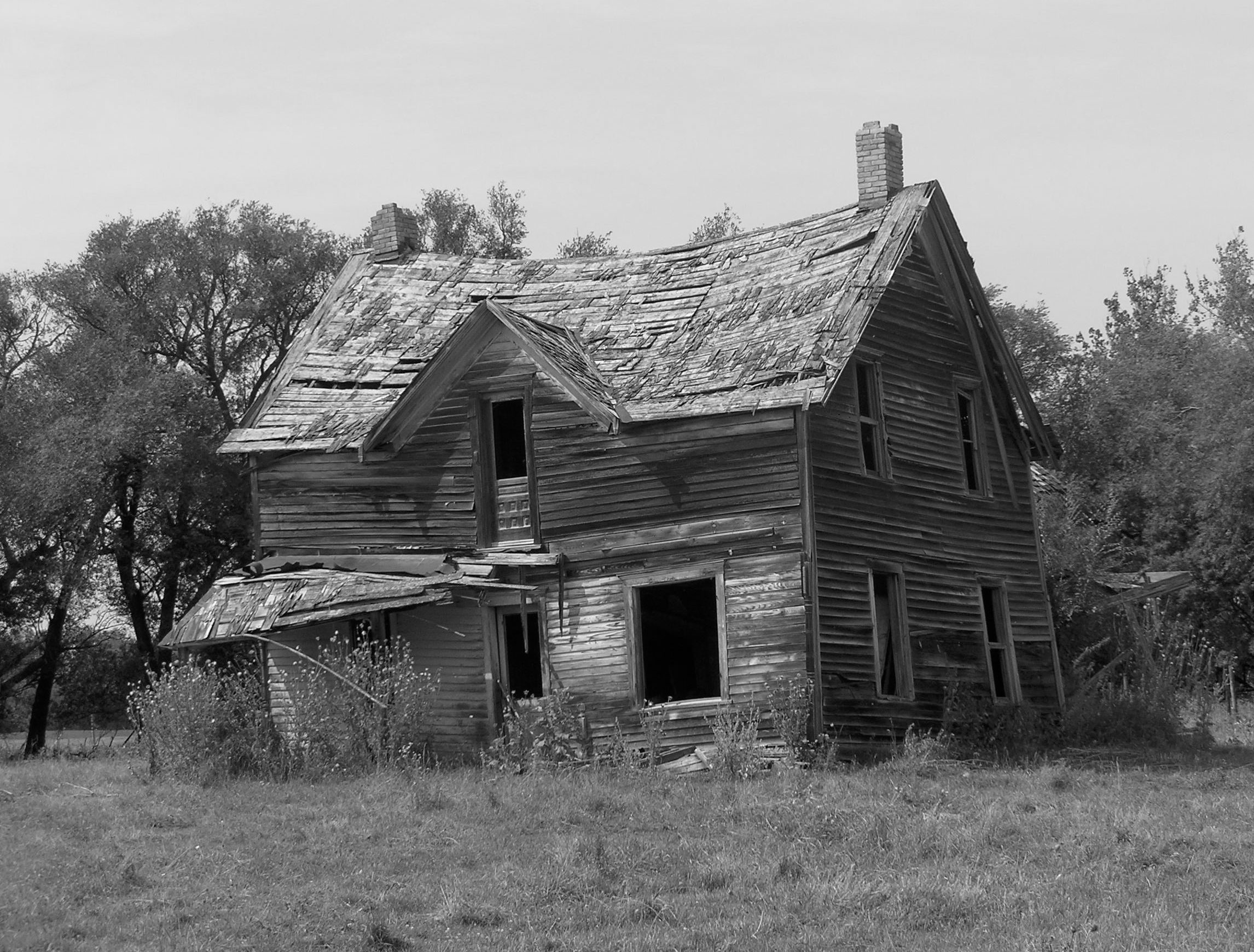 Old House in black and white